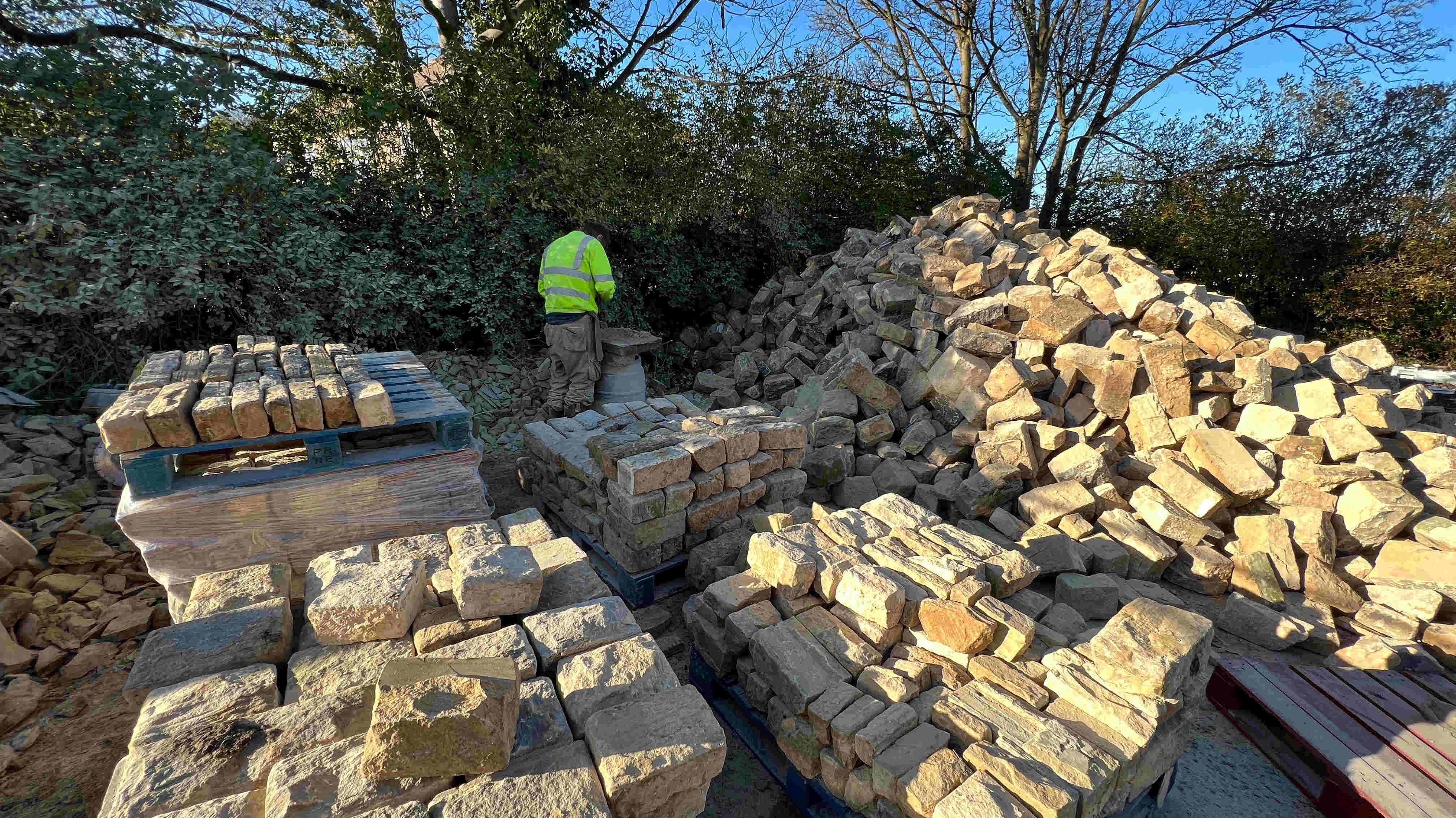 How Reclaimed Stone Reduces Embodied Carbon in Construction