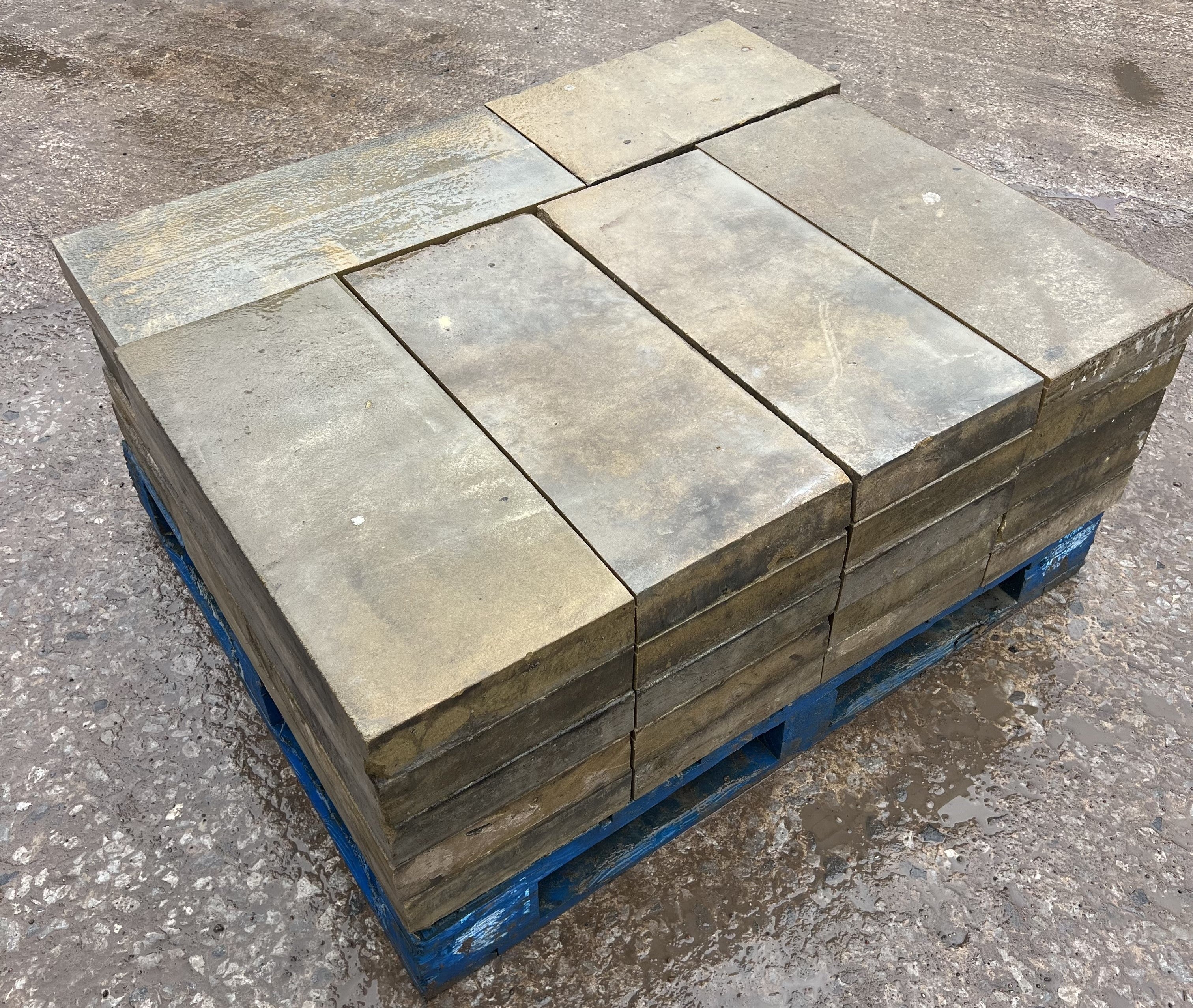 Reclaimed Flat Wall Coping Stone | Britannia Stone