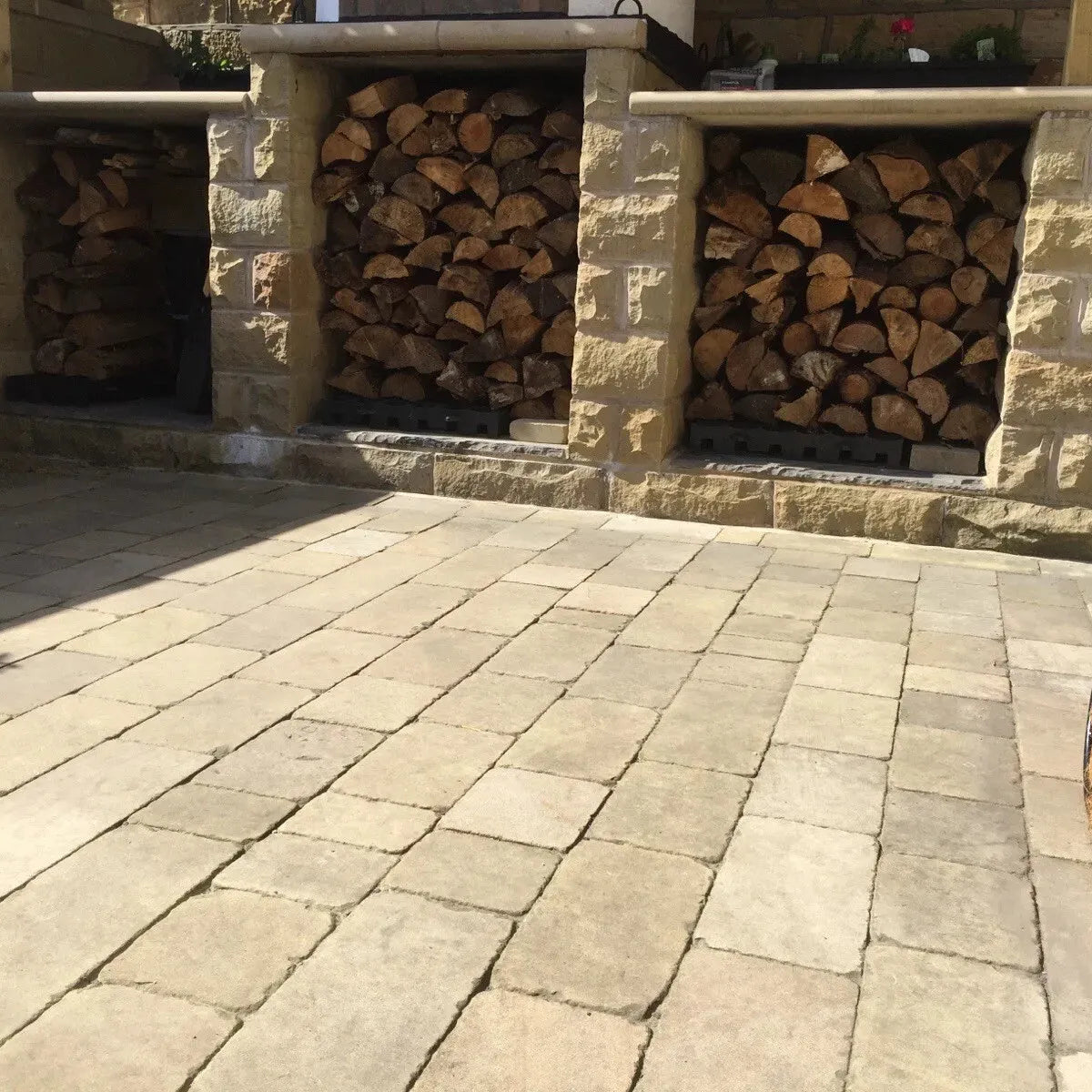 Cobble  Stone setts block Paving drive path driveway