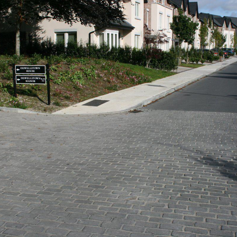 Black Granite Cobble Setts 200 x 100 - Britannia Stone