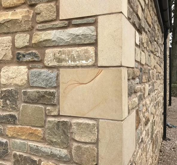 Britannia Buff Sawn Quoin Corner Stone - Britannia Stone