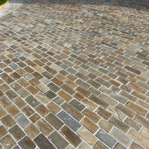 Donegal Quartzite Setts - 100mm x Random Length - Britannia Stone