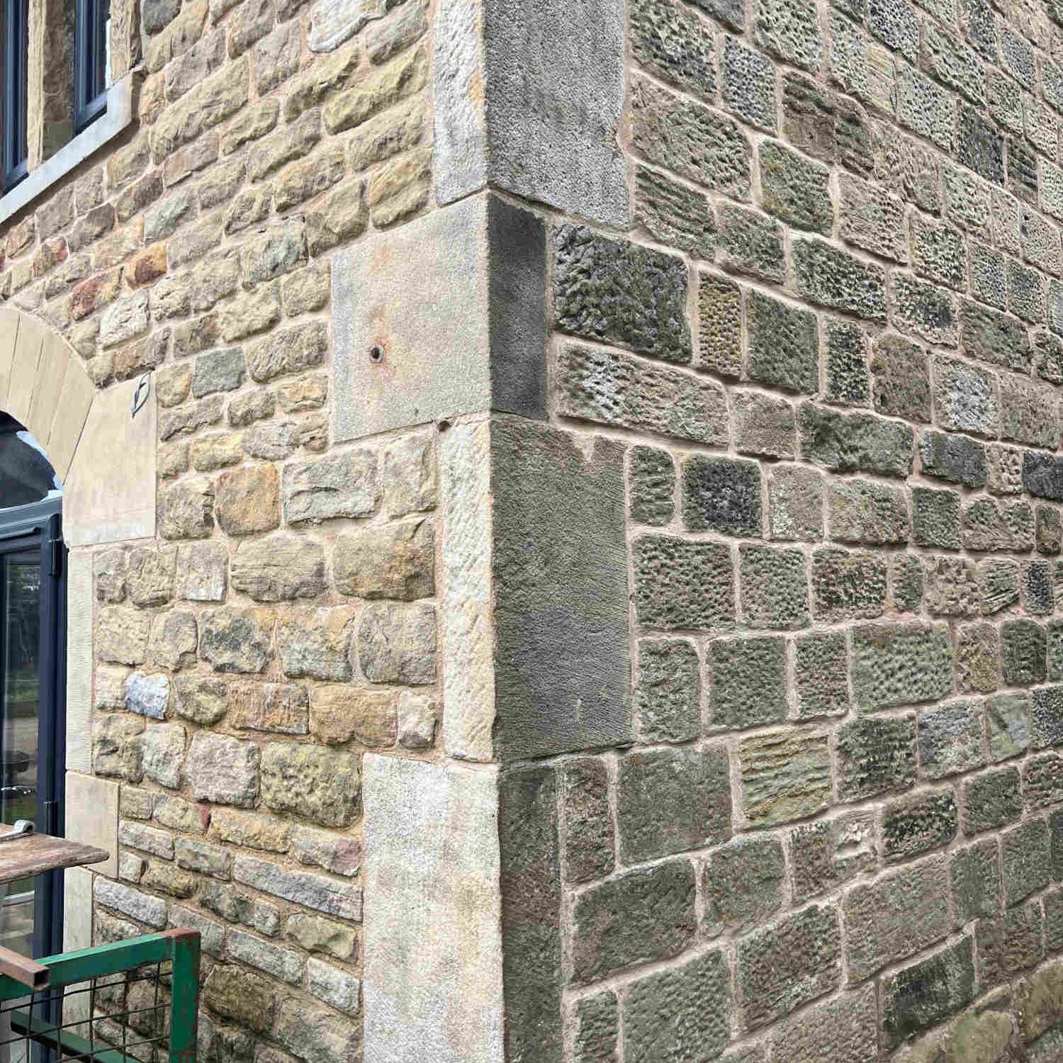 Large Rough Stone Quoins Made From Reclaimed Stone - Britannia Stone