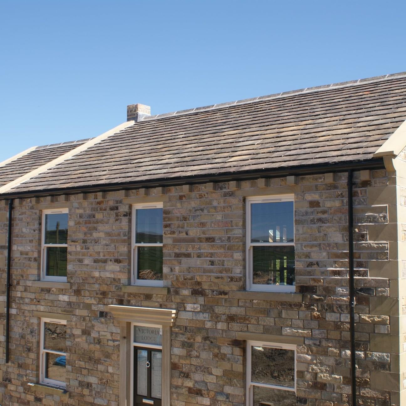 new build home using traditional stone supplied by Britannia Stone Supplies