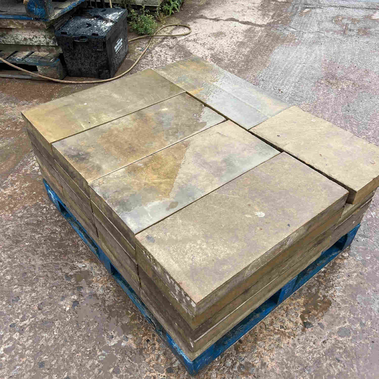 Reclaimed Flat Wall Coping Stones - 300mm x 70mm Britannia Stone