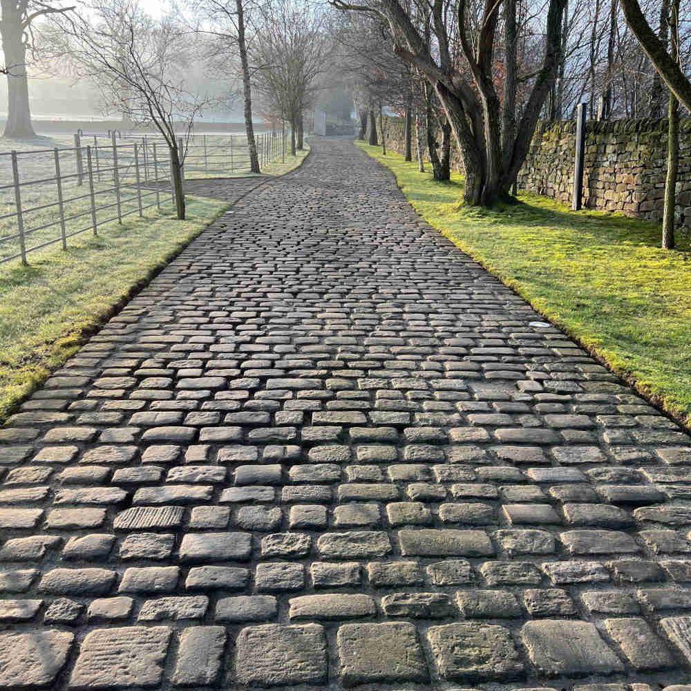 Reclaimed grit stone cobbles | Britannia Stone