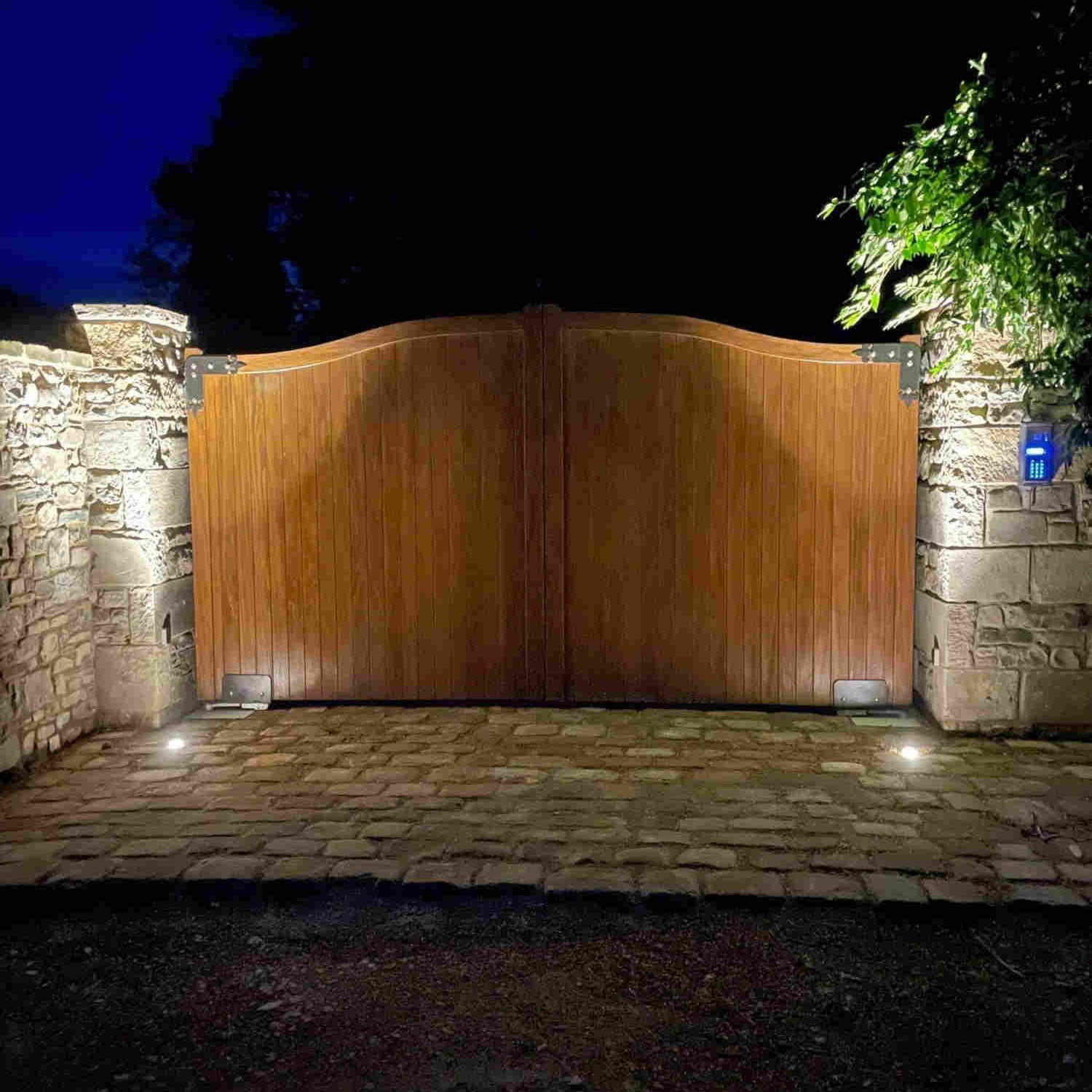 Reclaimed stone cobbles | Britannia Stone Reclamation