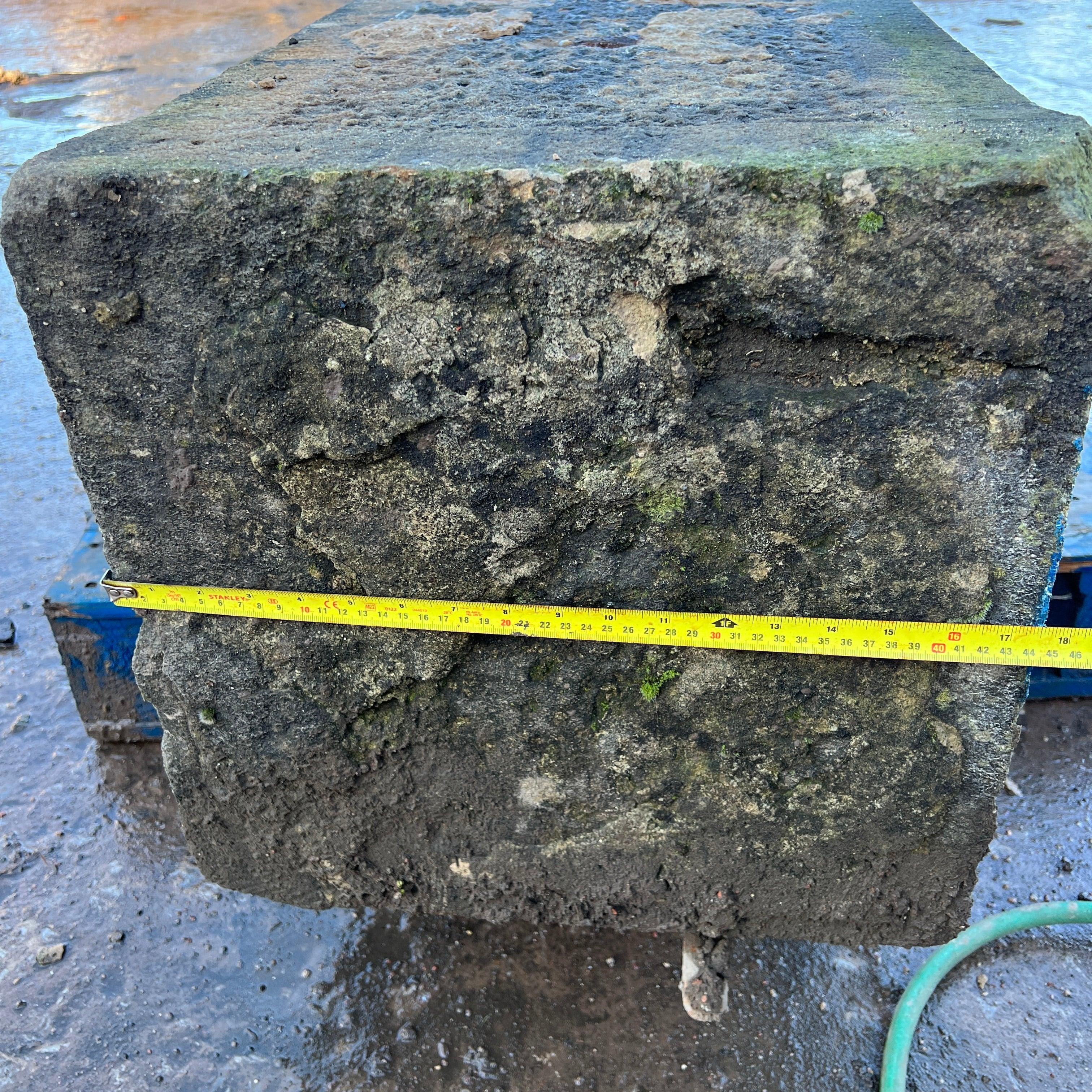 Garden Stone Pillar - Reclaimed Brick Company