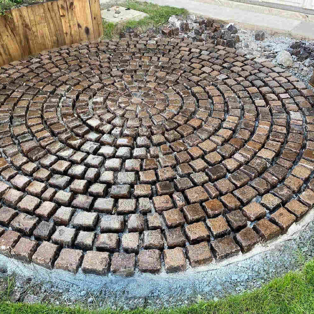 Reclaimed Pink 4” x 4” Cube Granite Cobble Setts - Bulk Bag - Britannia Stone