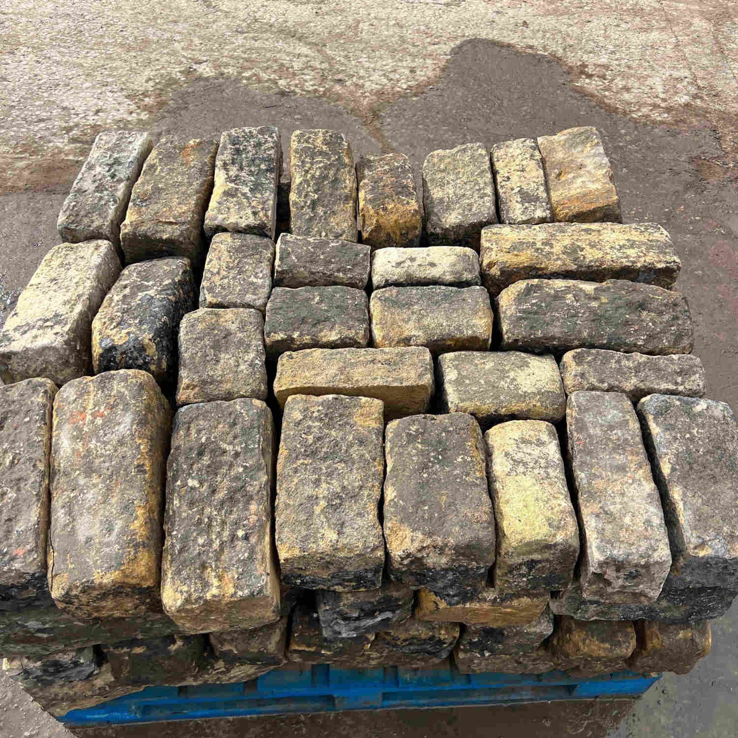 Reclaimed Weathered Face Building Stone - Dressed & Backed off - UK Delivery pallet - Britannia Stone