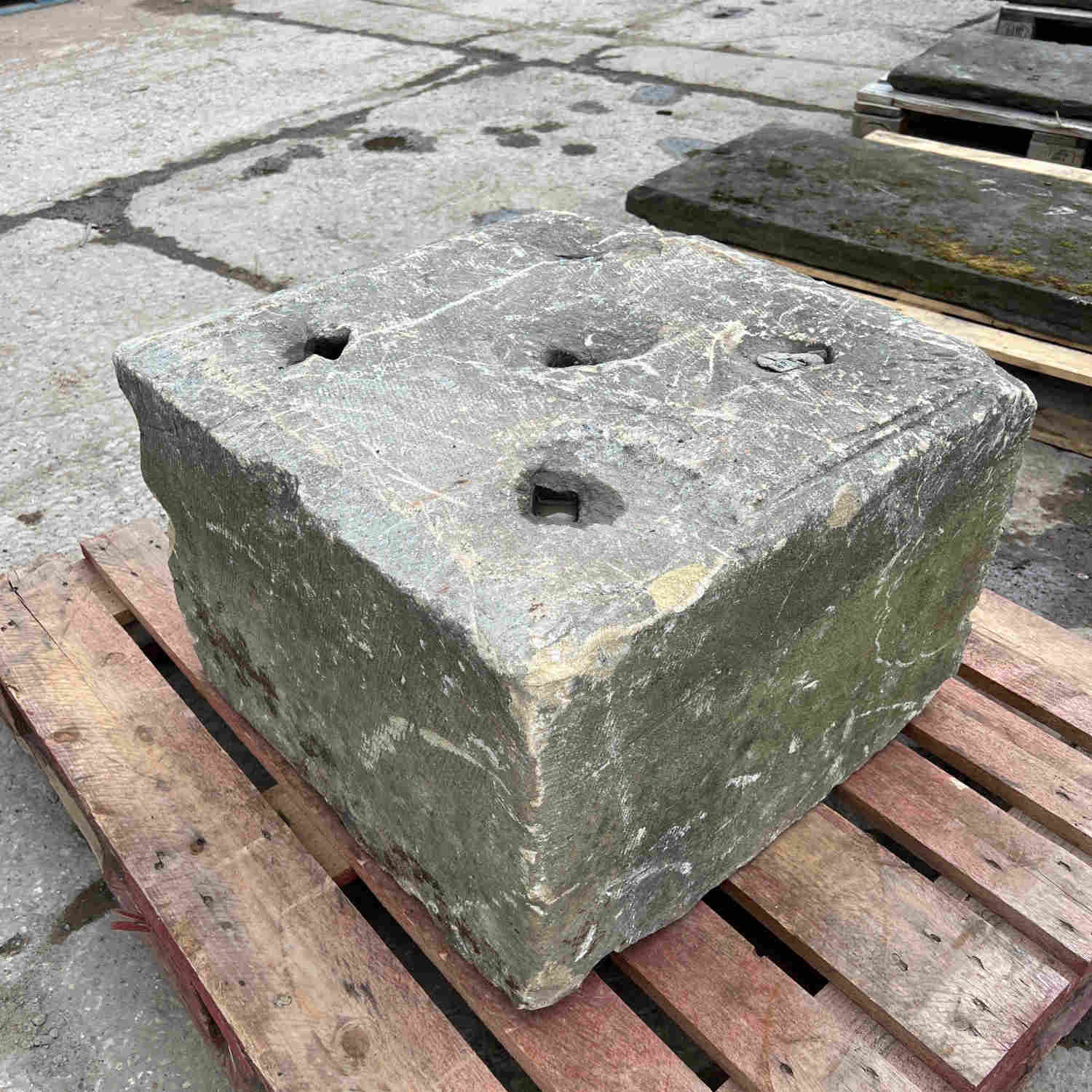 Reclaimed York Stone Statue Plinth | Britannia Stone