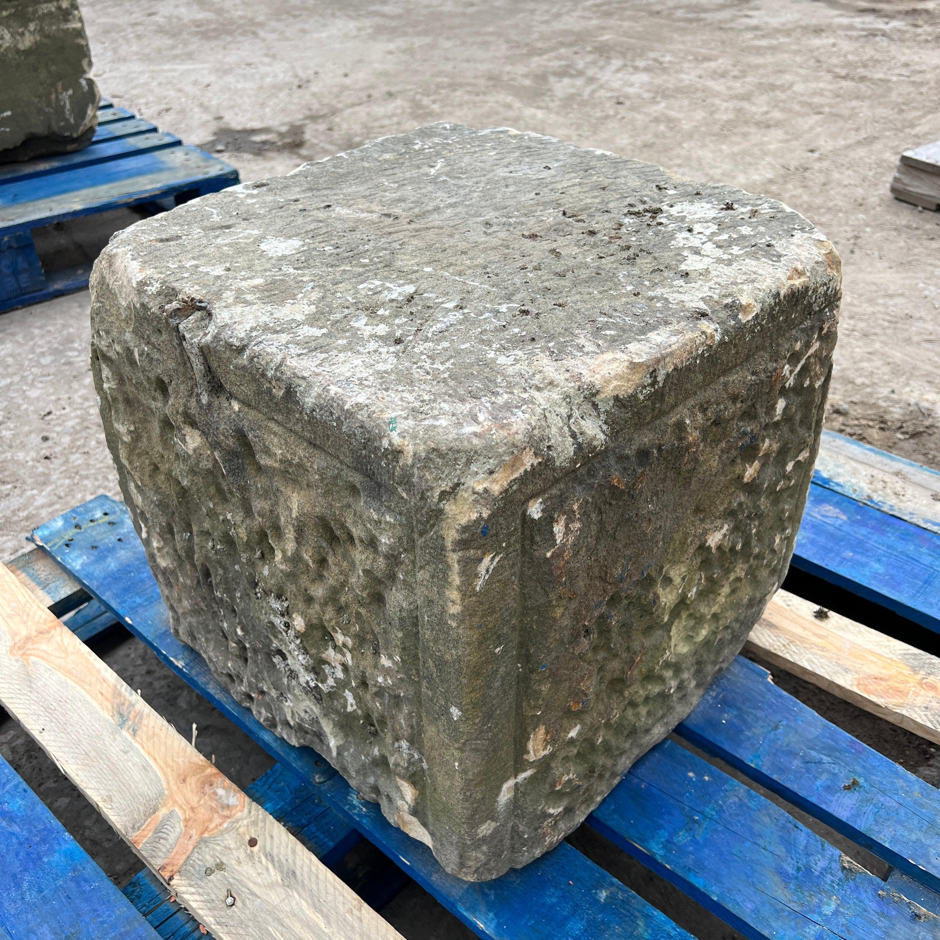 Reclaimed York Stone Statue Plinth - Reclaimed Brick Company