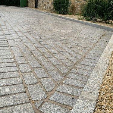 Silver Granite Cobble Setts 200 x 100 - Britannia Stone