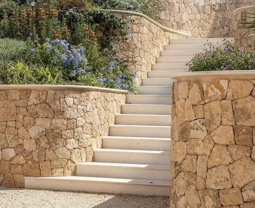 Stone Cladding Inclined Types of Stone Cladding Explained: Choosing the Right Material ...