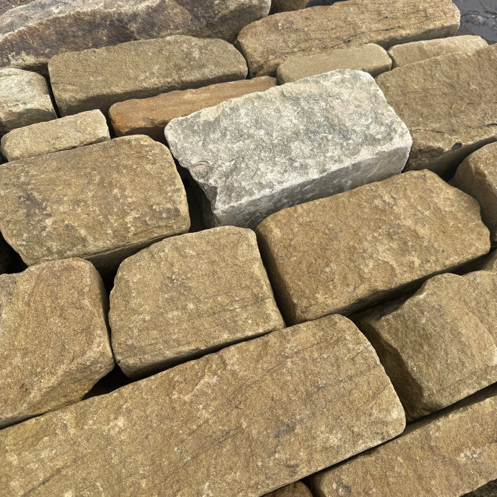 Walling Stone | Natural Dry Stone Walling | Sandstone – Britannia Stone
