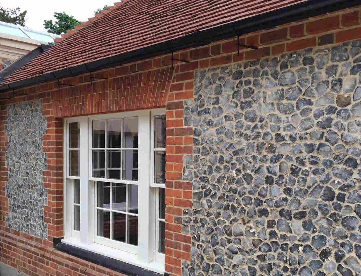 Flintstone Cladding Knapped Flint Stone Walling - Britannia Stone