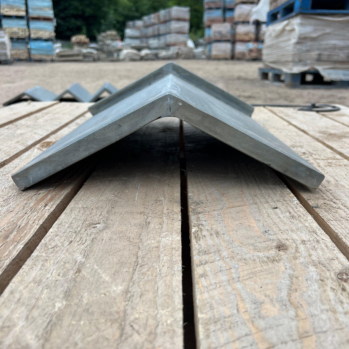125 Angled Ridge New Brazilian Slate Roof Capped Ridge Tile | 125 ° – Britannia Stone