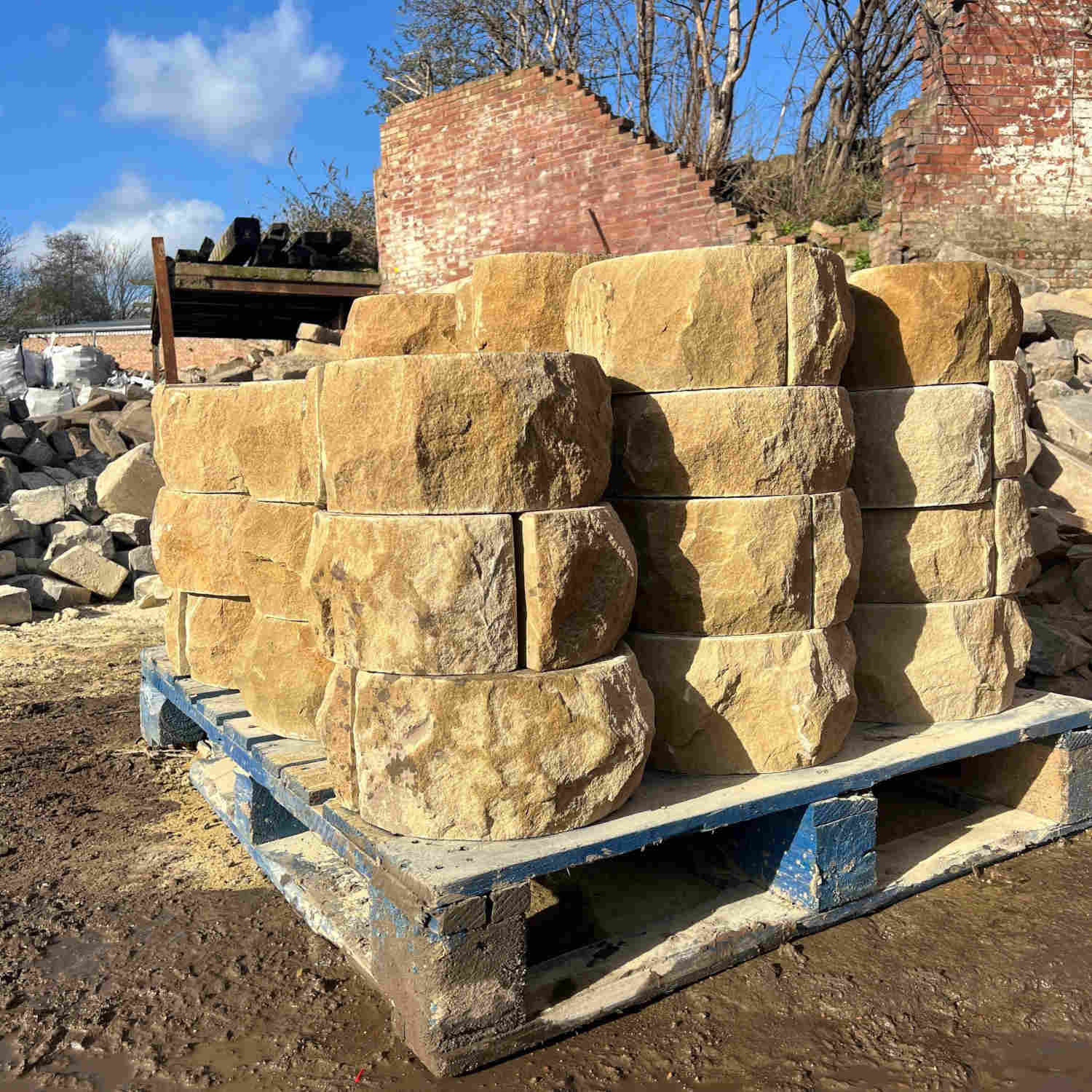 New Saddleback Natural Stone Half Round Wall Coping - Britannia Stone