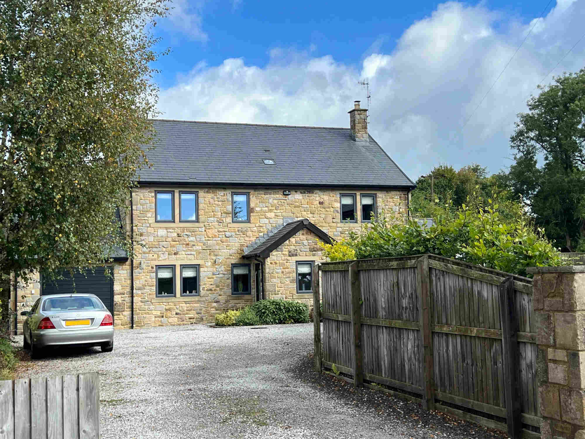 Random Dressed Reclaimed Building Stone - Backed Off - Britannia Stone