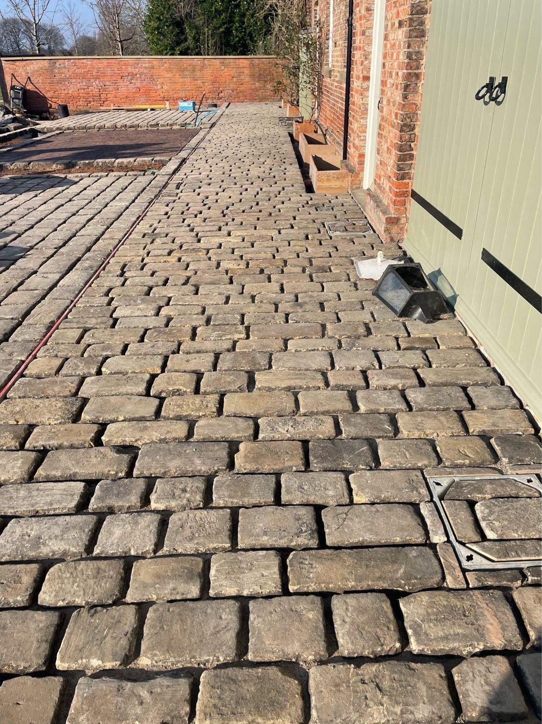 Reclaimed Grit Stone Cobbles - Reclaimed Brick Company