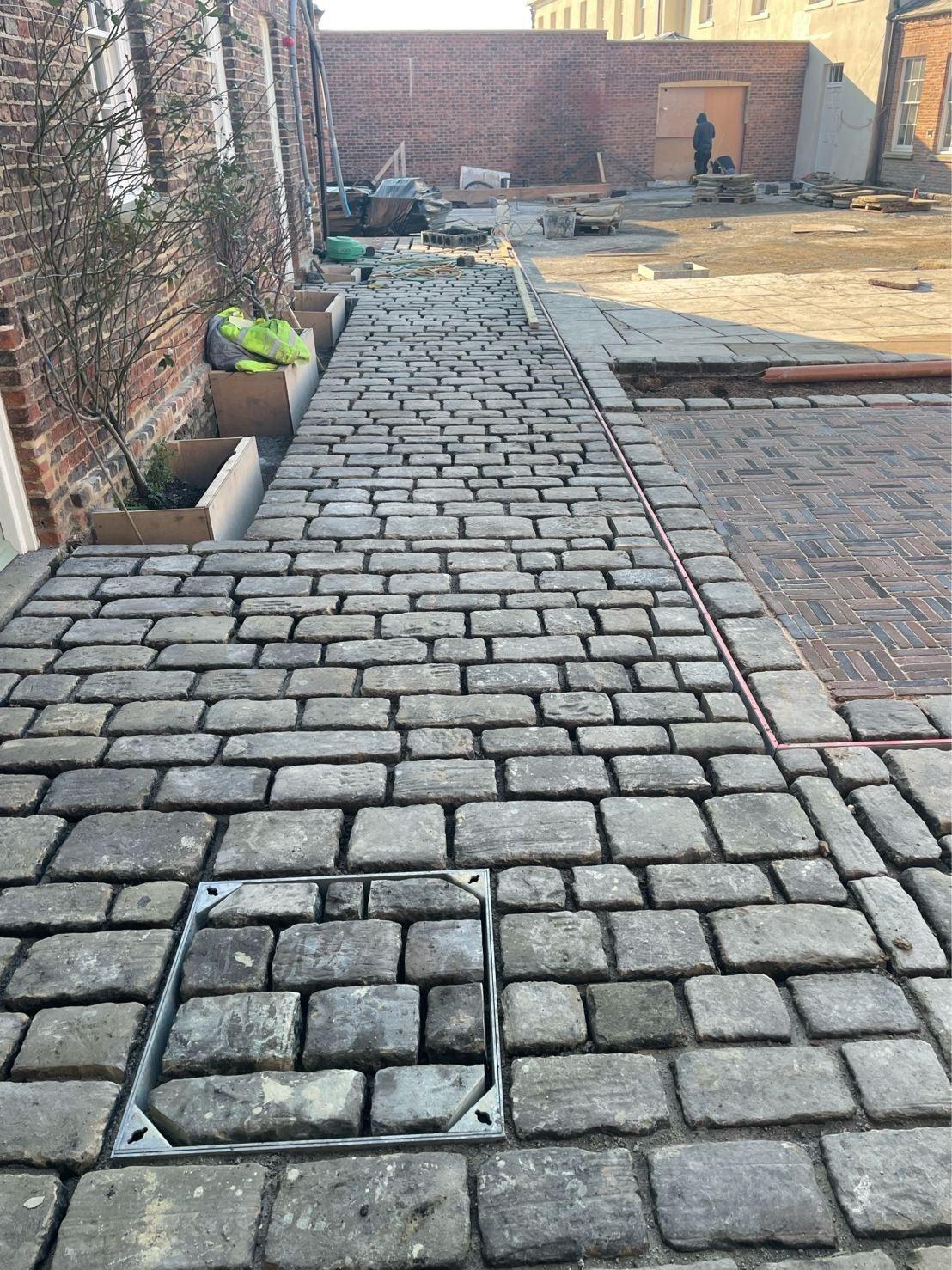 Reclaimed Grit Stone Cobbles - Reclaimed Brick Company