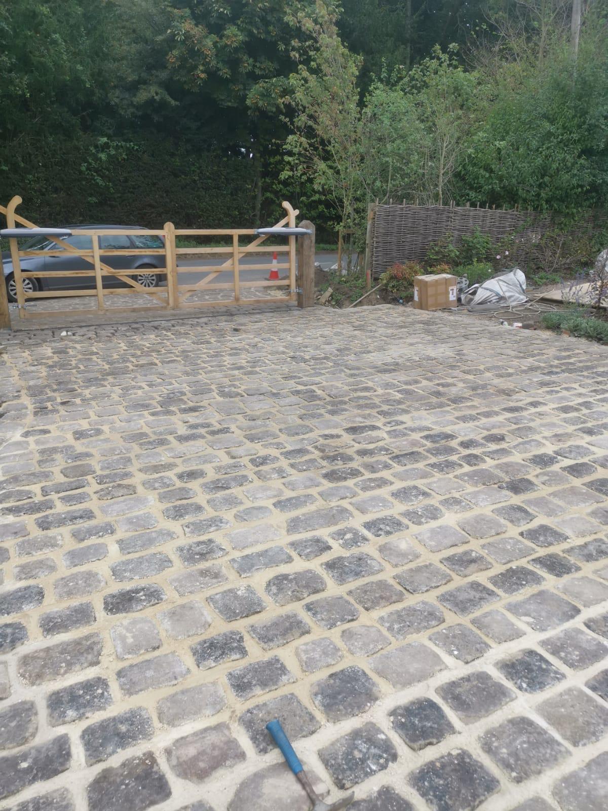 Reclaimed Grit Stone Cobbles - Reclaimed Brick Company