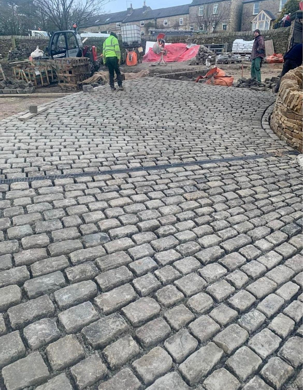 Reclaimed Grit Stone Cobbles - Reclaimed Brick Company