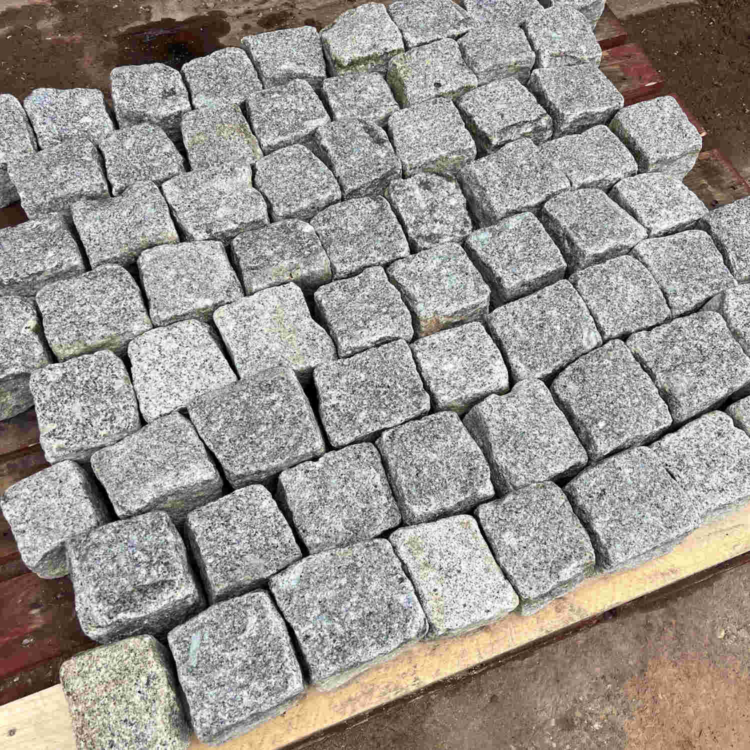 Reclaimed London Granite Stone Cube Cobble Setts in Bulk Bags | Britannia Stone