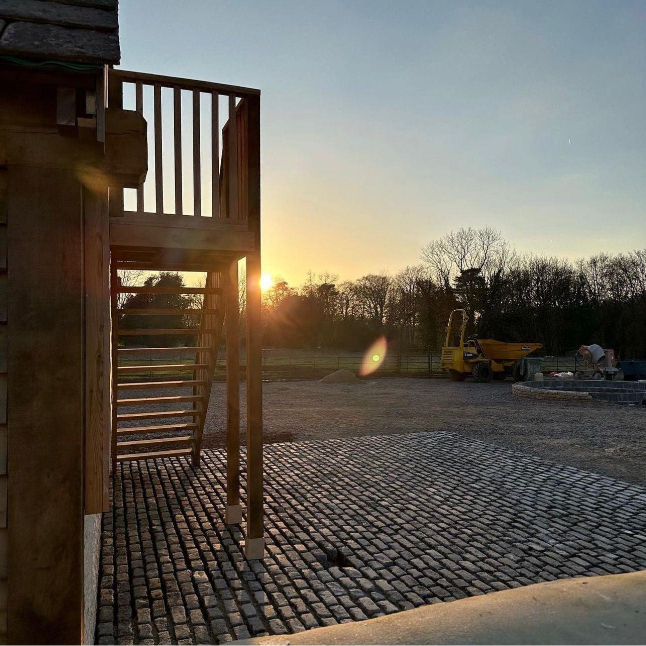 Reclaimed Mixed Granite Stone Cobble / Setts - Reclaimed Brick Company