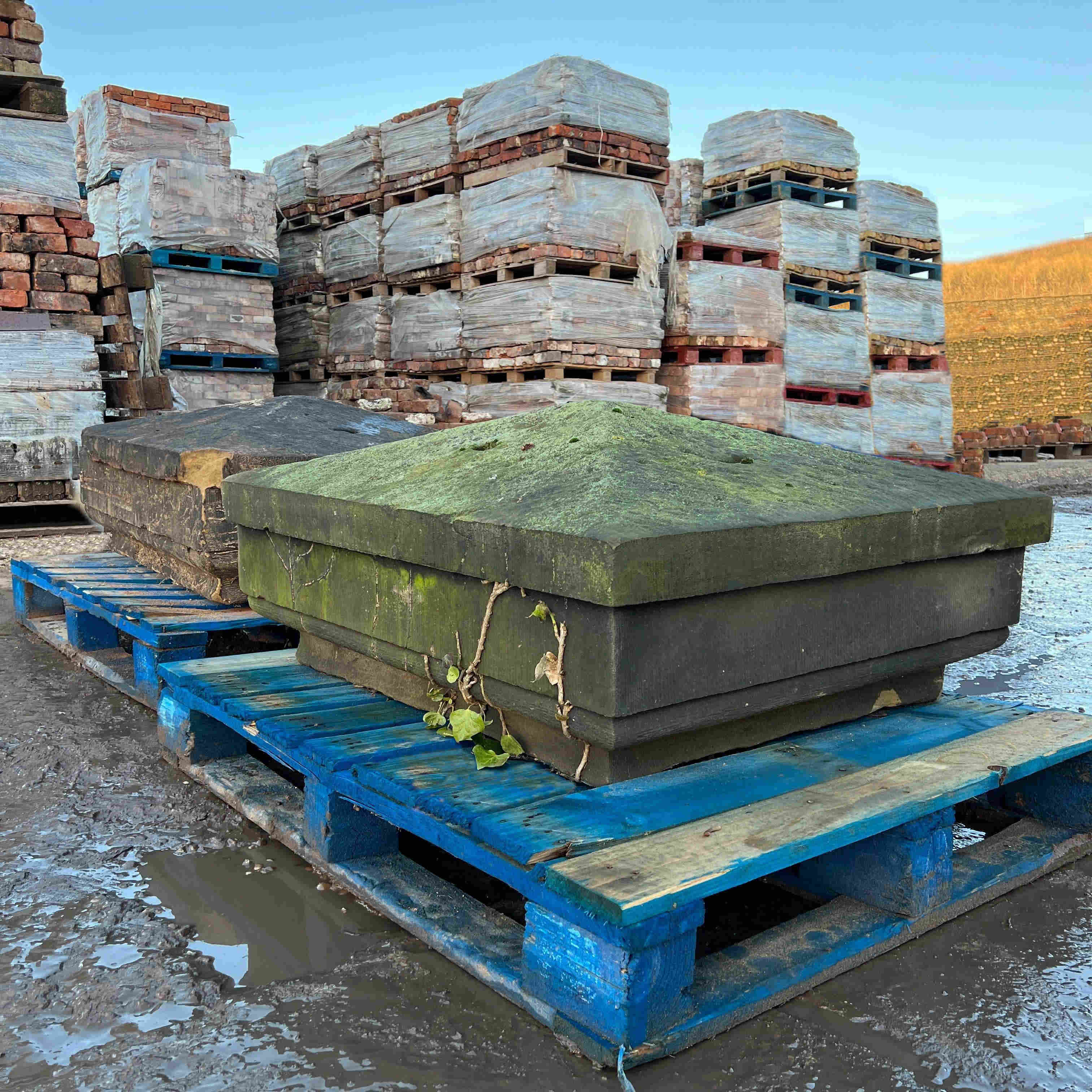 Reclaimed Natural Stone Pillar Cap - Pair  -  delivery pallet UK | Britannia Stone