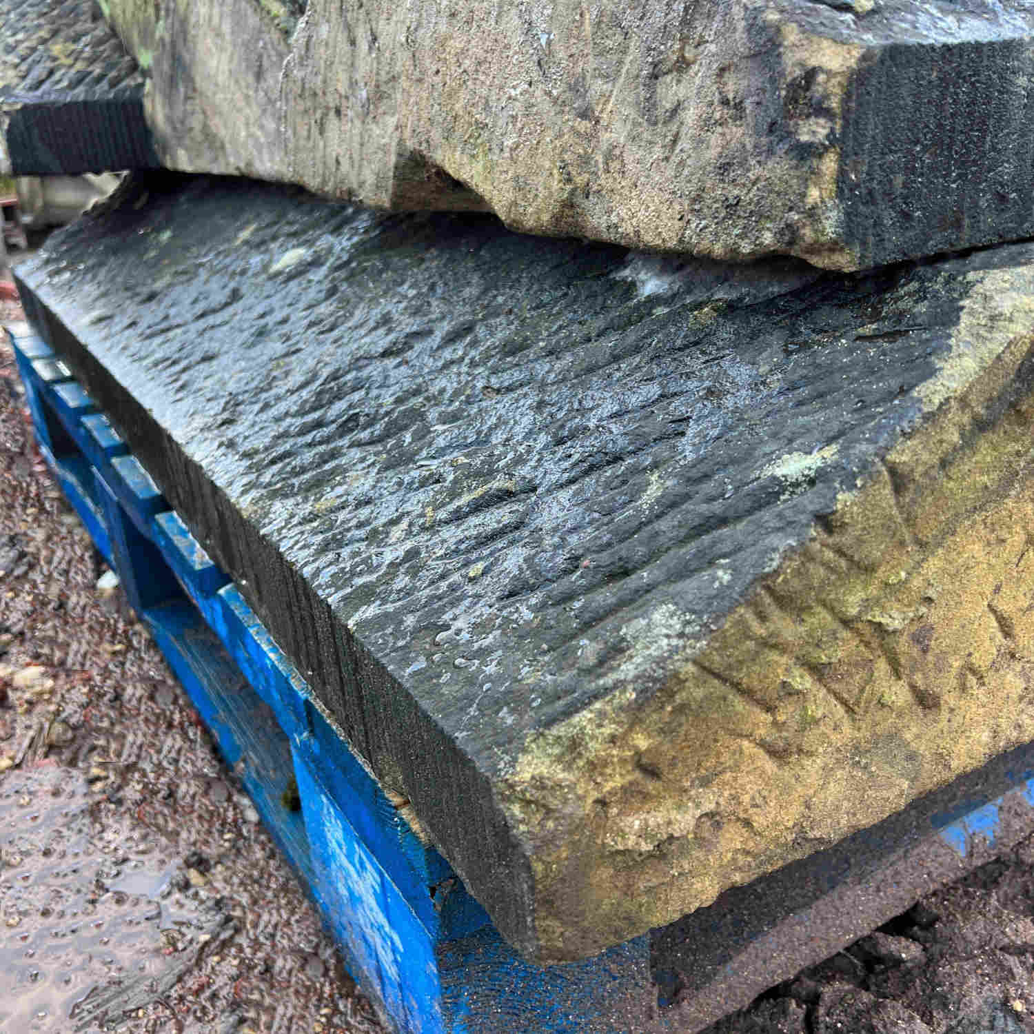 Reclaimed Natural Stone Triangle Wall Coping - Job Lot | Britannia Stone