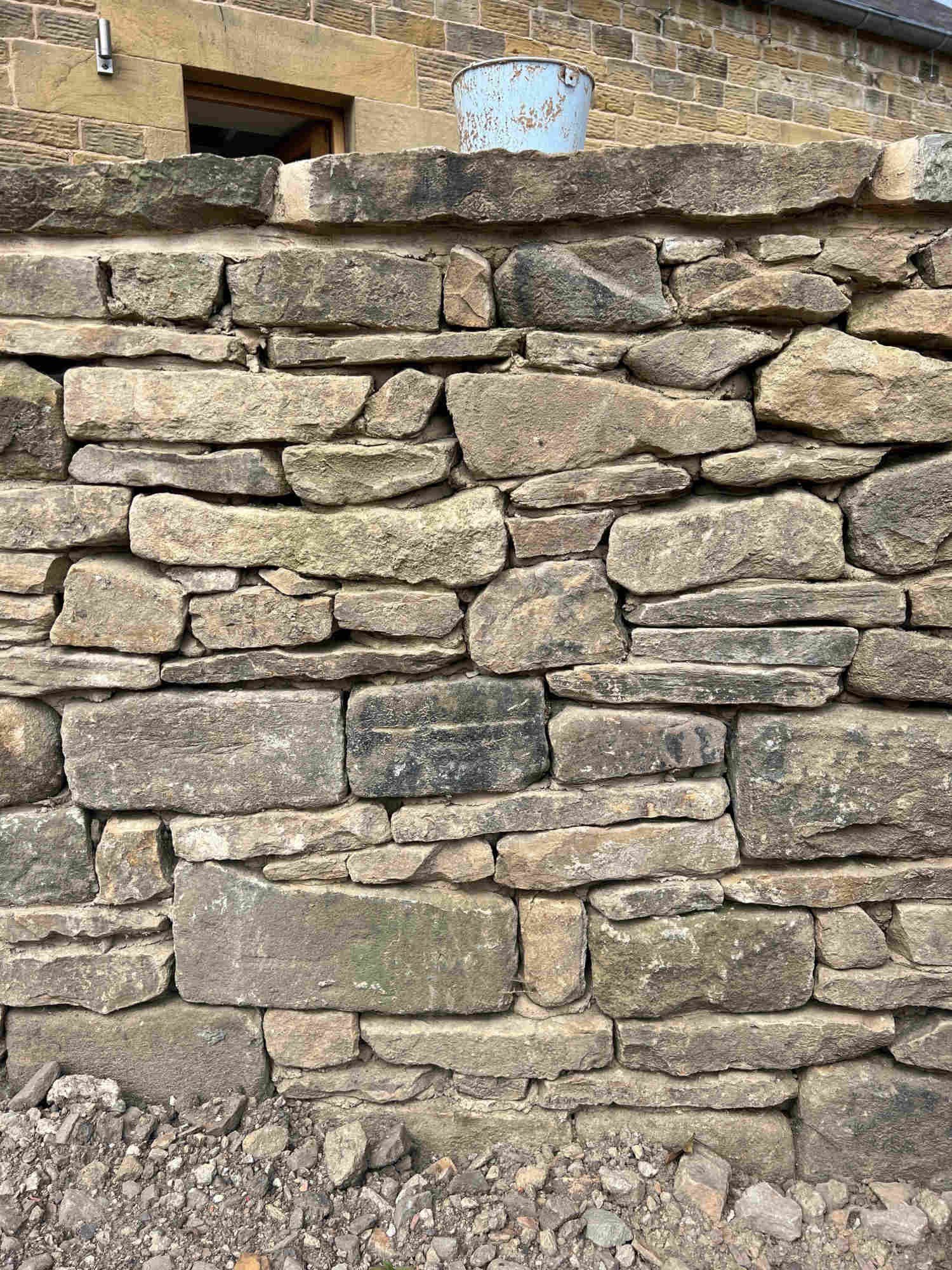 Reclaimed Walling Stone in Bulk Bags - Britannia Stone