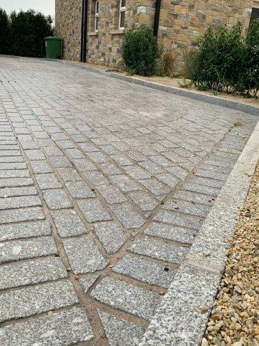 Silver Granite Cobble Setts 200 x 100 - Britannia Stone